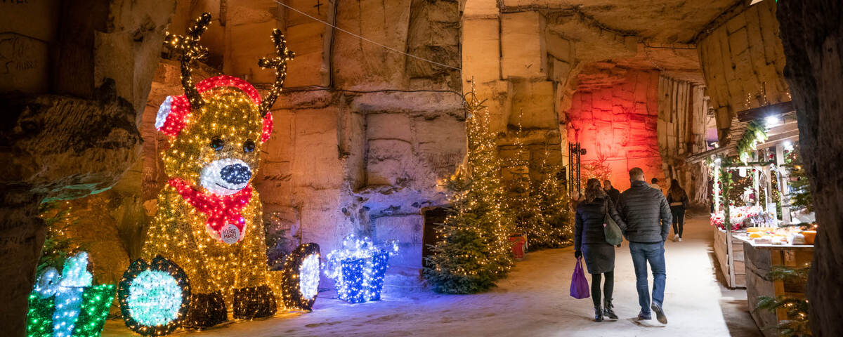 Weihnachtsmarkt in den Grotten von Valkenburg