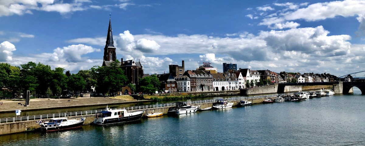 Maastricht langs het water